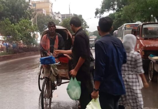 SF_19-Iftar Distribution (6)