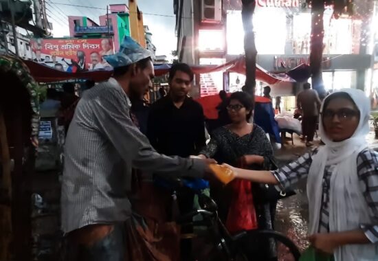 SF_19-Iftar Distribution (7)