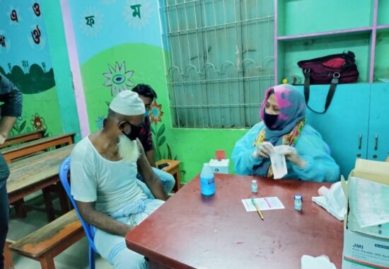 Vaccination Assistance in COVID-19 (4)