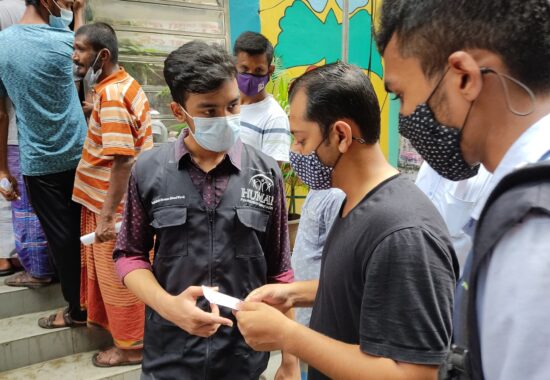 Vaccination Assistance in COVID-19 (5)